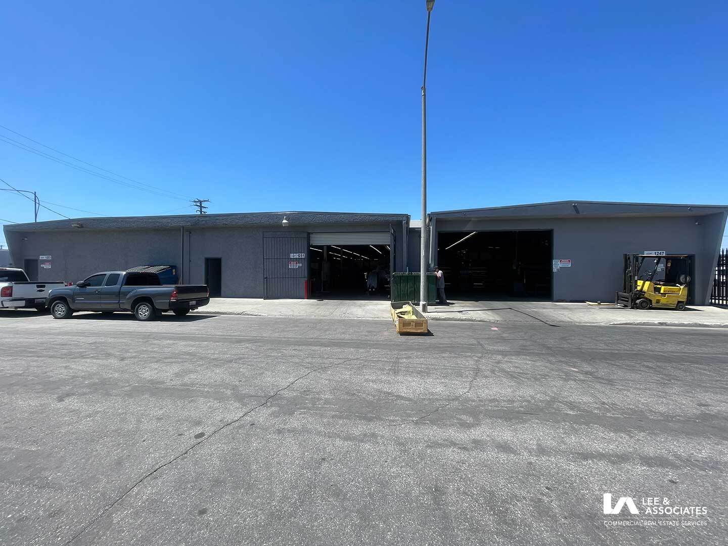 1247-1253 W Gaylord St, Long Beach, CA for Sale