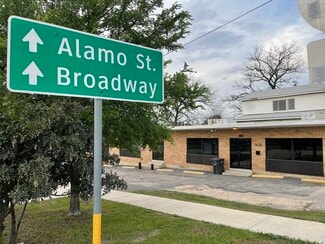 San Antonio, TX Retail - 1627 N Interstate 35