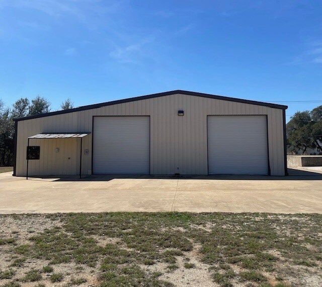 1451 US-290, Dripping Springs, TX for Rent