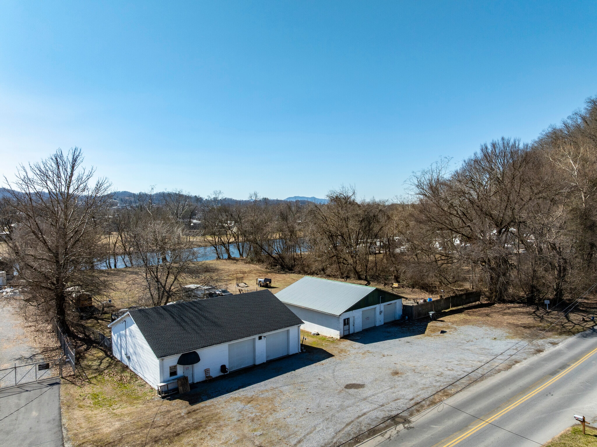 217 Lovers Ln, Elizabethton, TN for Sale