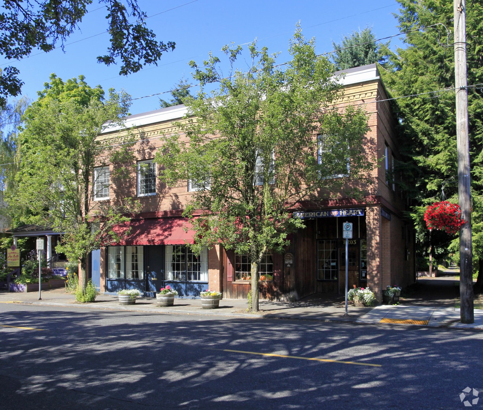 8203 SE 13th Ave, Portland, OR for Sale