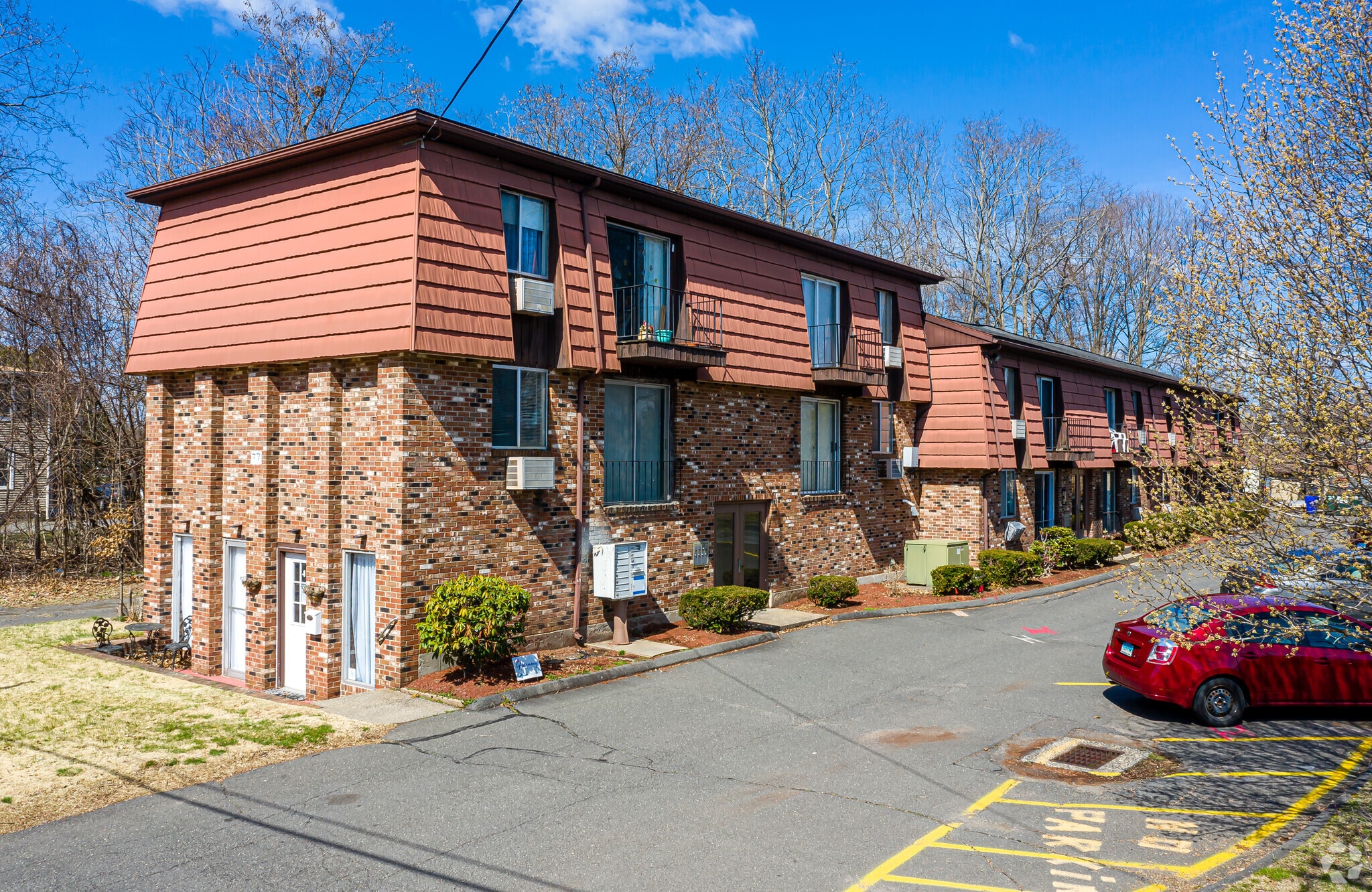 77 E Main St, Plainville, CT for Sale