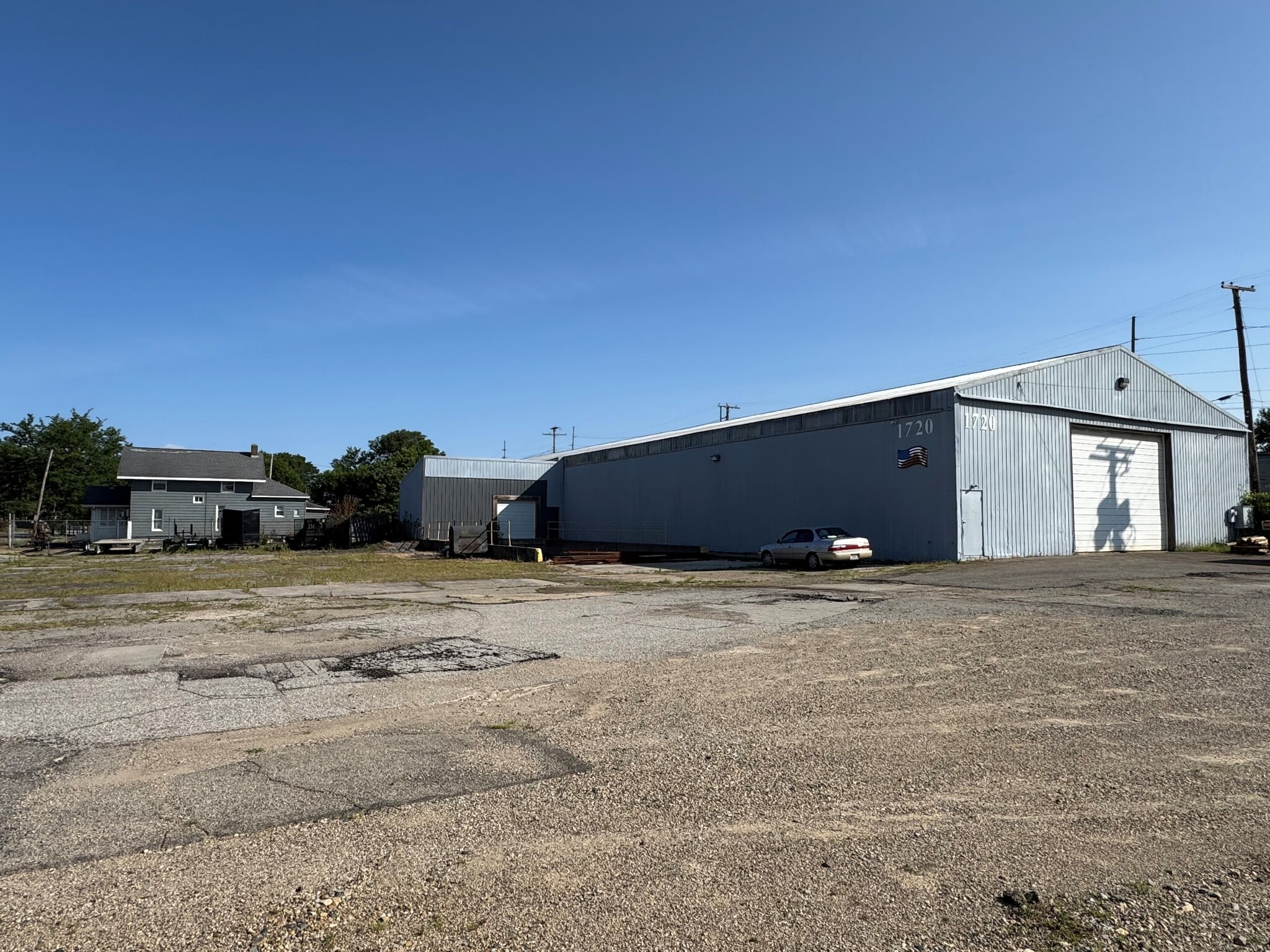 1720 Main St, Elkhart, IN for Sale