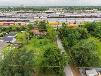 Houston, TX Commercial - 7702 King St