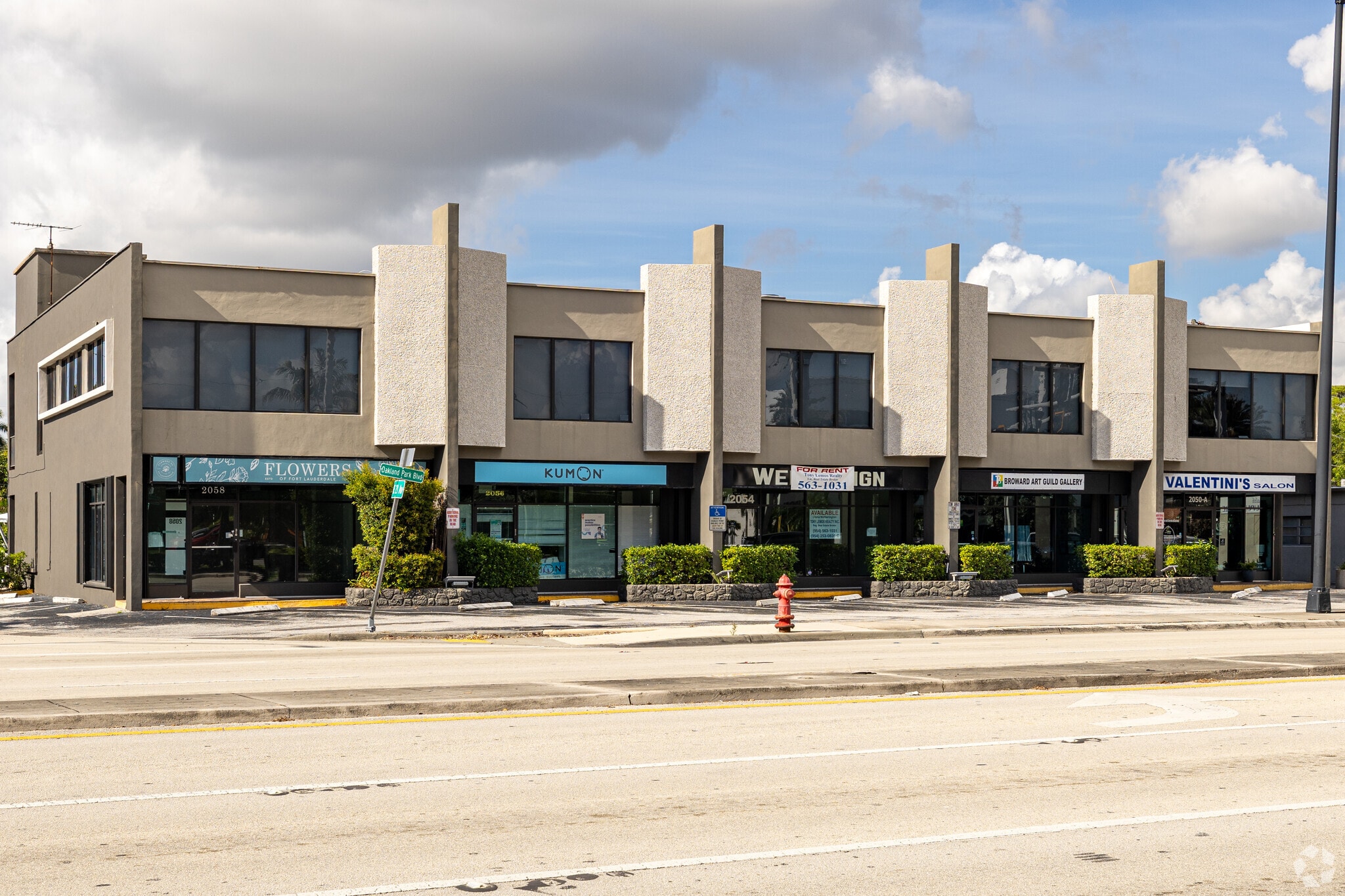 2050-2058 E Oakland Park Blvd, Fort Lauderdale, FL for Rent