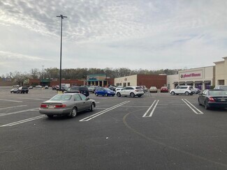 Natchez, MS Retail - 350 John R Junkin Dr