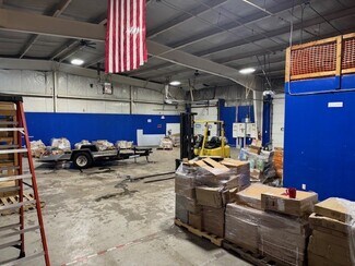 Indianapolis, IN undefined - 5201 W 46th St