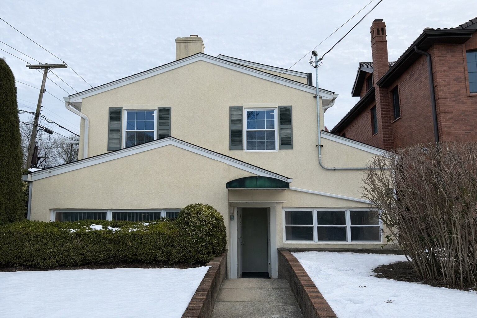 6004 Marathon Pky, Little Neck, NY for Rent