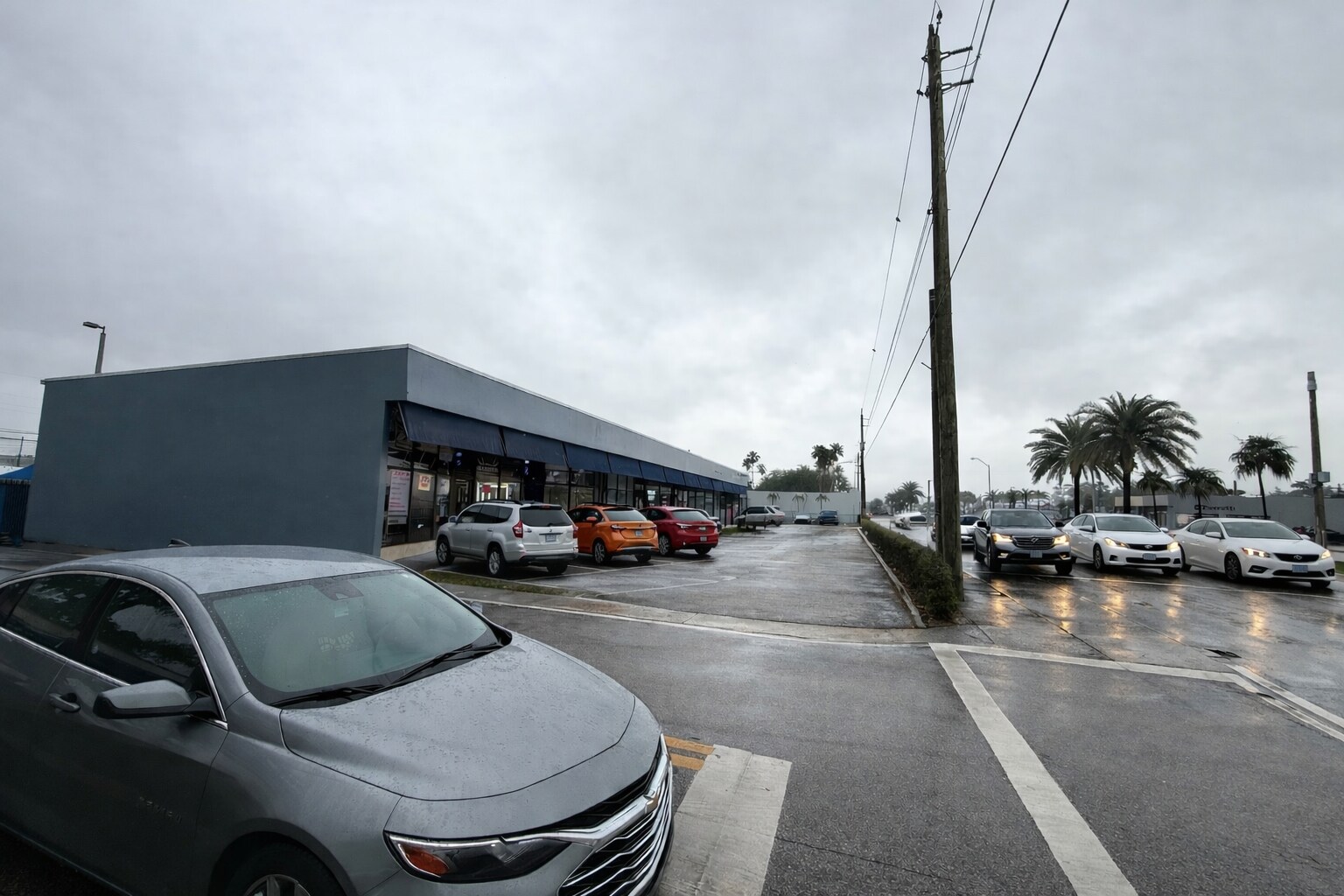 357-379 NE 167th St, Miami, FL for Rent