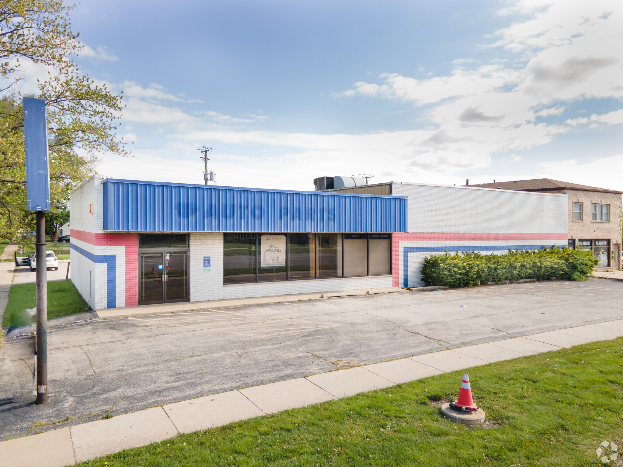 5730 W 79th St, Burbank, IL for Sale