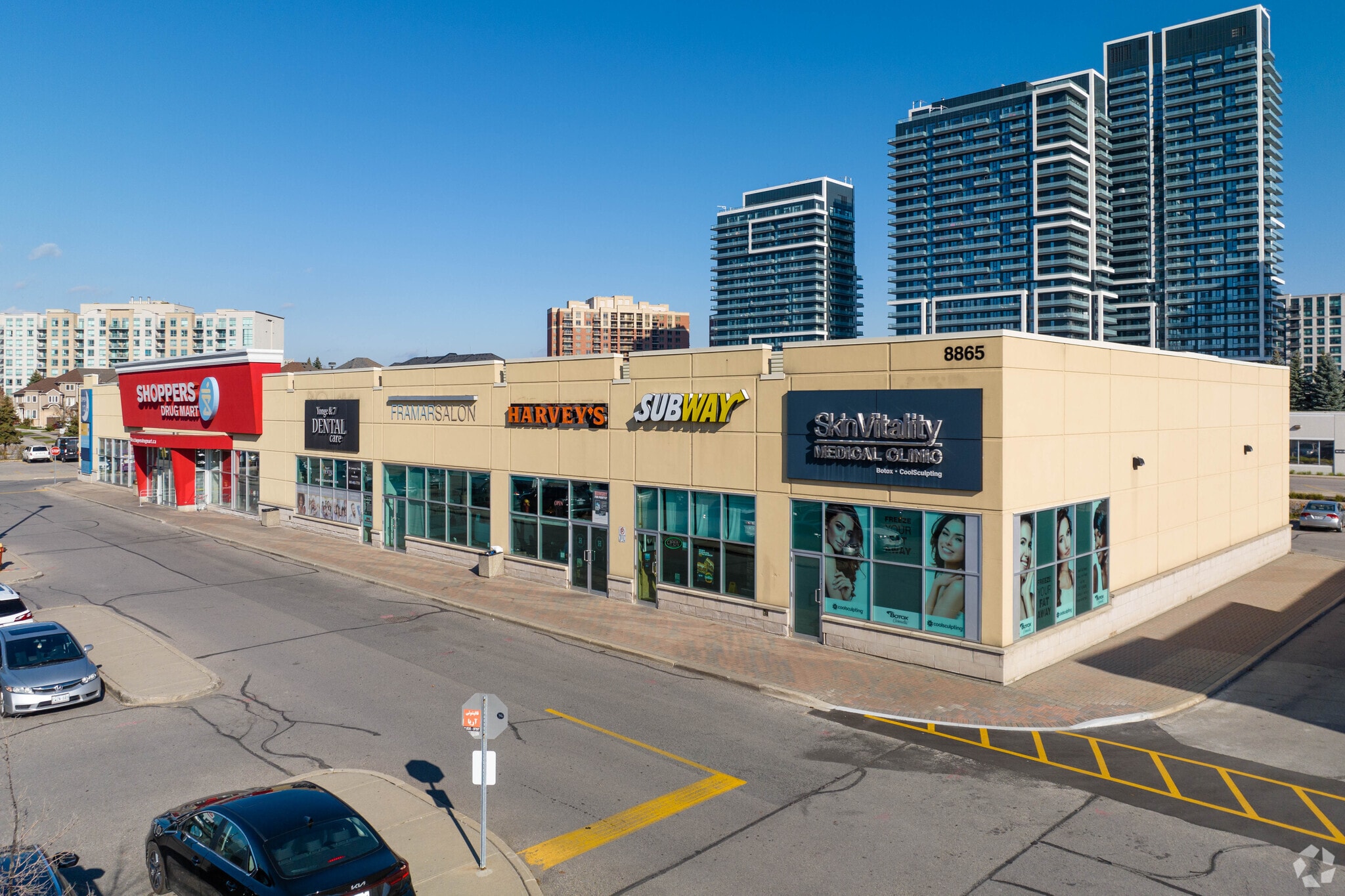 8865 Yonge St, Richmond Hill, ON for Rent