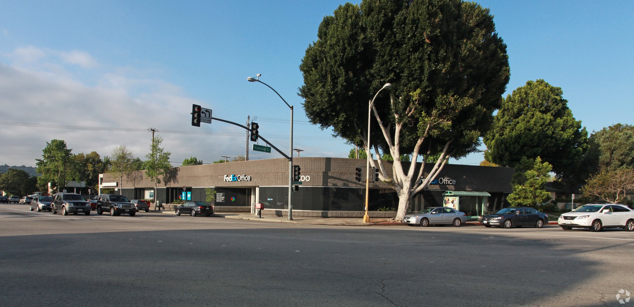 4100 W Riverside Dr, Burbank, CA for Rent