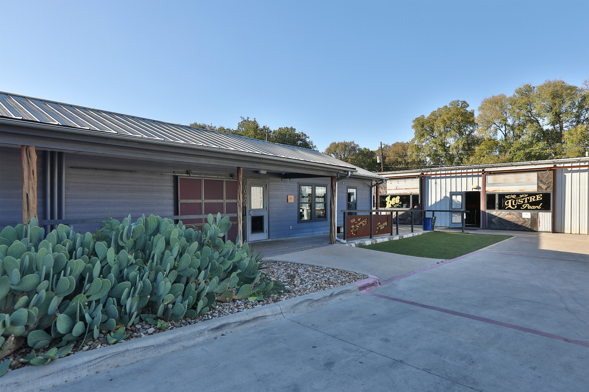 10400 Menchaca Rd, Austin, TX for Sale