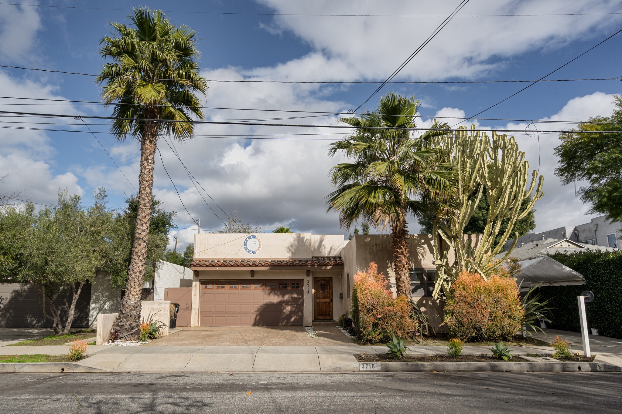 3718 S Barrington Ave, Los Angeles, CA for Rent