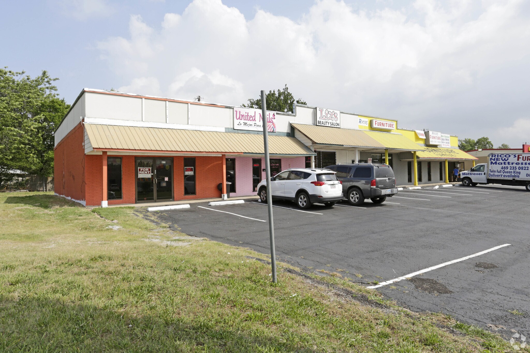 607 W Centerville Rd, Garland, TX for Rent