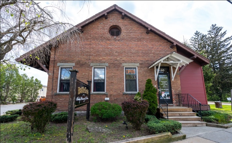 80 W Circular St, Saratoga Springs, NY for Rent