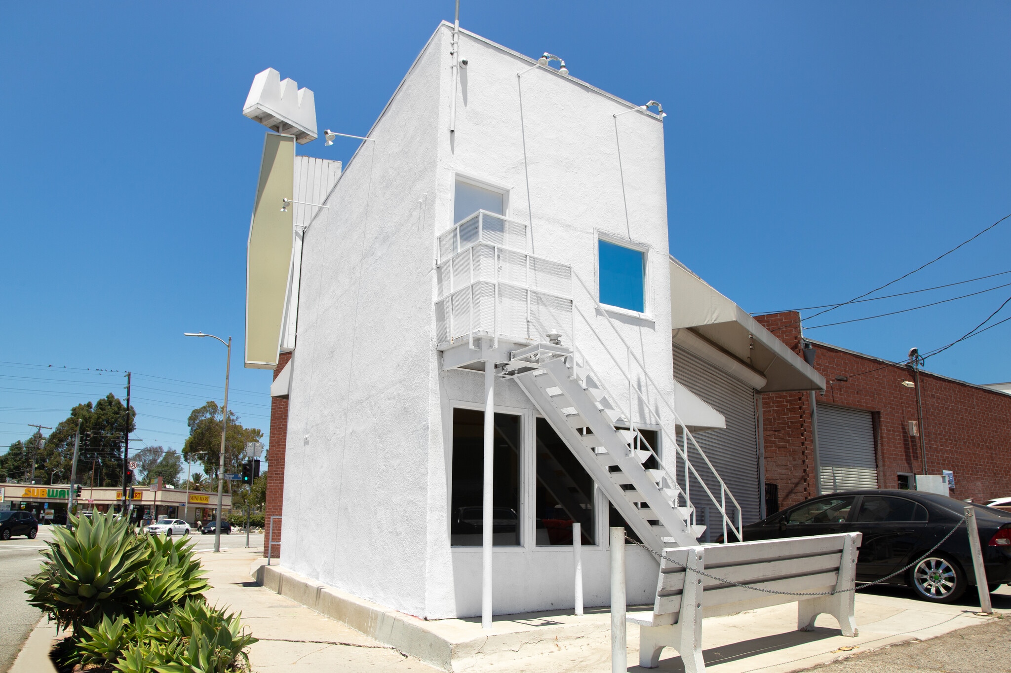 2600 S La Cienega Blvd Los