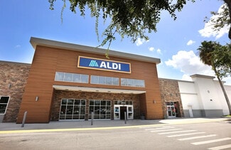 North Fort Myers, FL Supermarket - 5690 Bayshore Rd