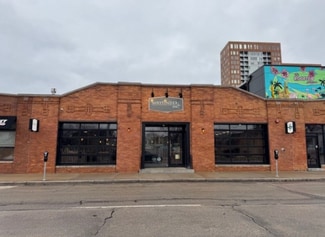 Milwaukee, WI Retail - 2100-2124 N Farwell Ave Milwaukee, WI Retail - 2100-2124 N Farwell Ave