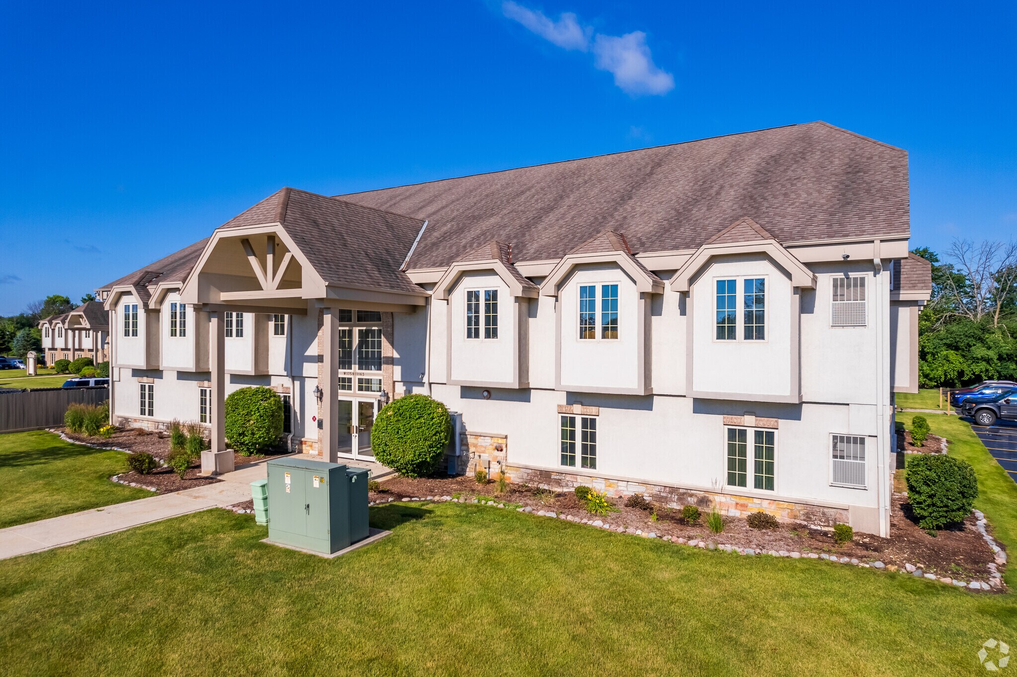 W175N11163 Stonewood Dr, Germantown, WI for Rent