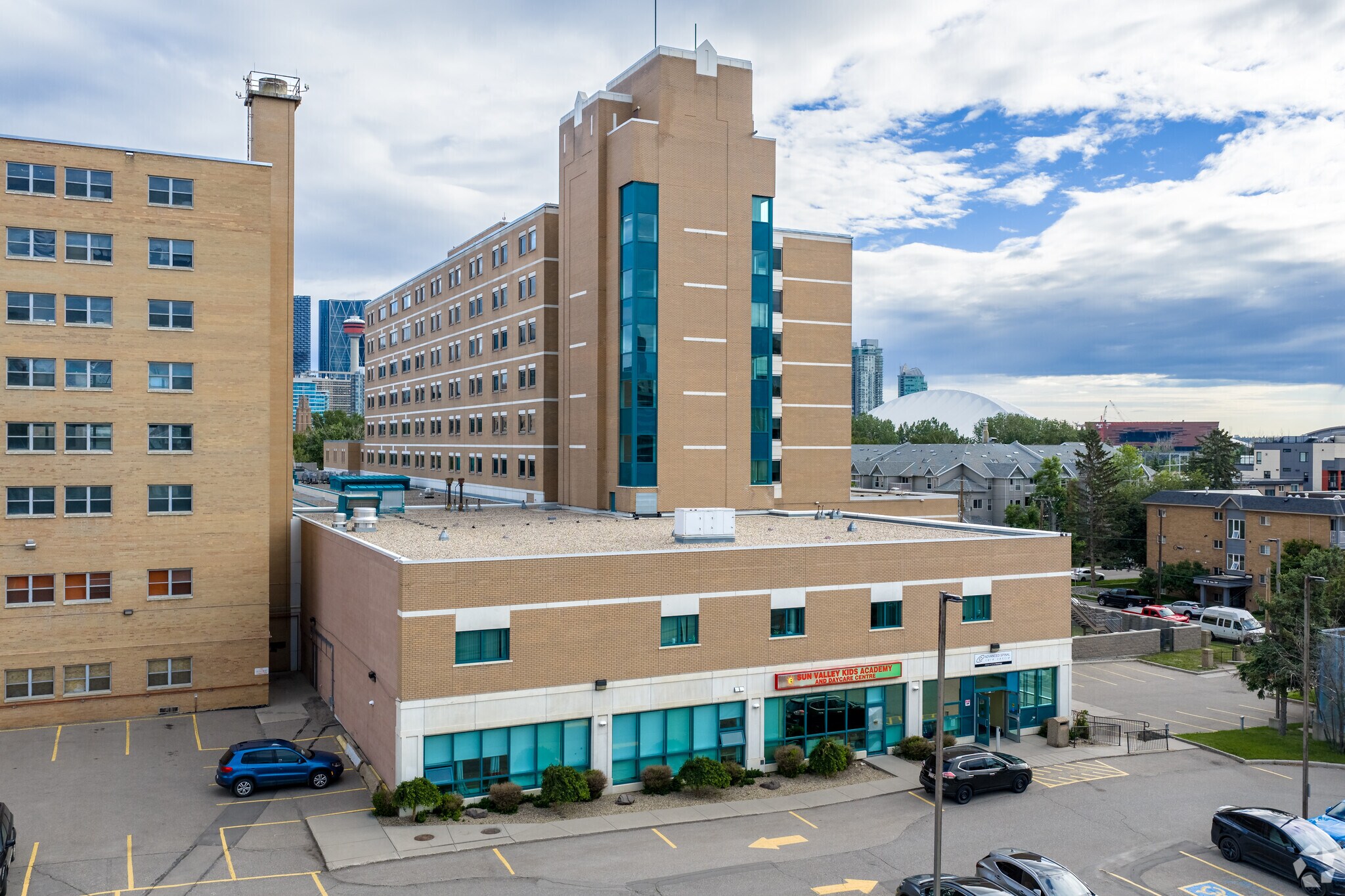 2206-2210 2nd St SW, Calgary, AB for Rent