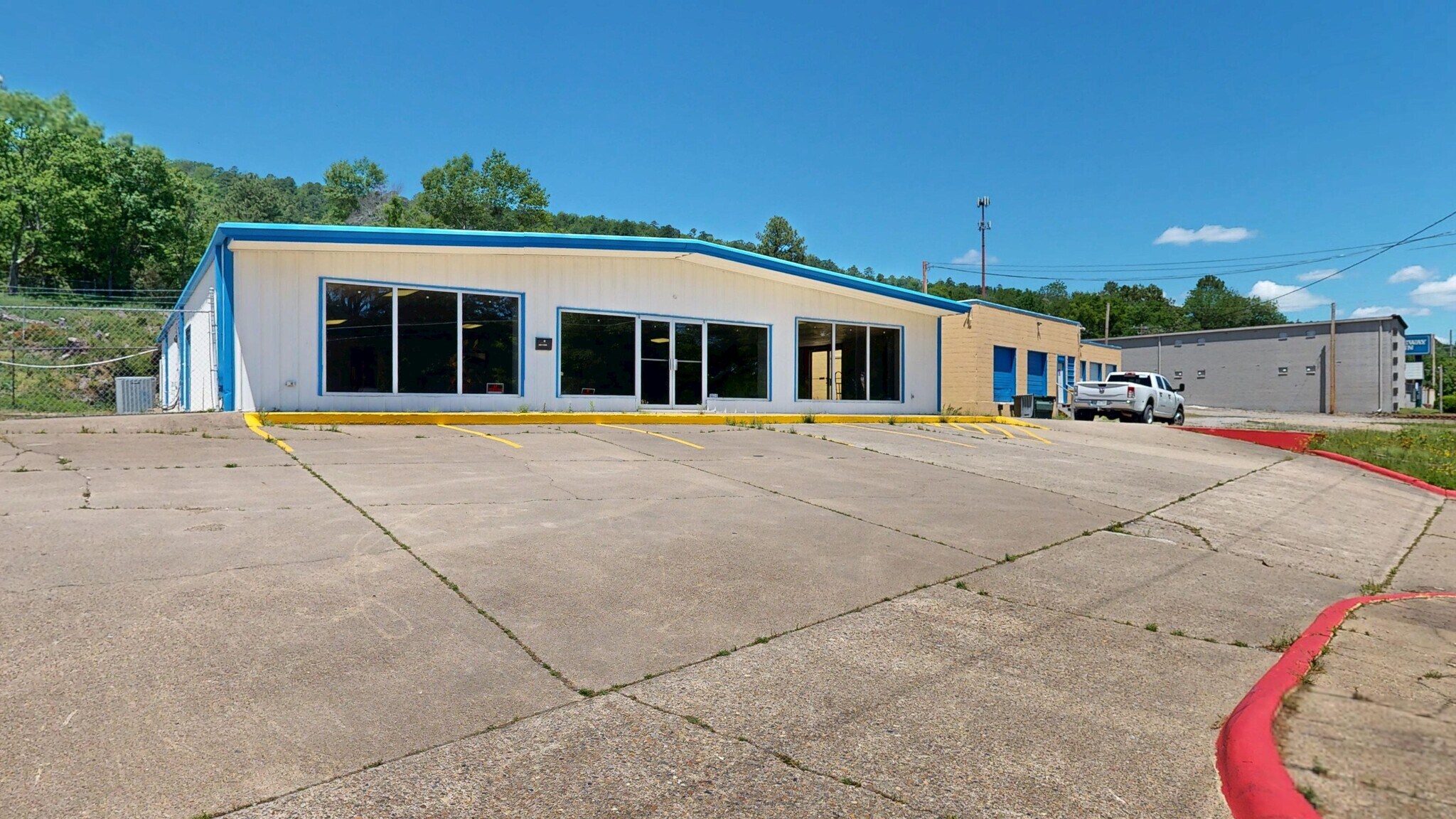1005 E Grand Ave, Hot Springs, AR for Rent