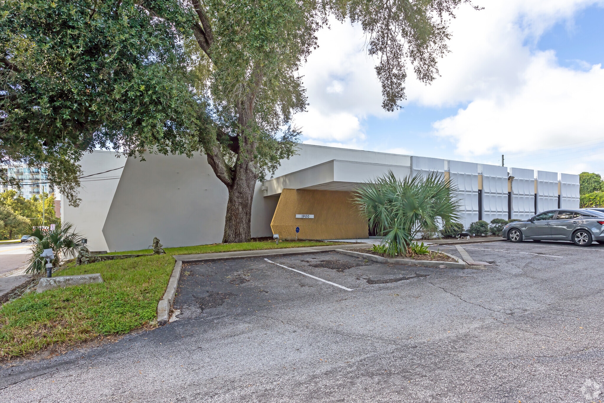 1900 Alden Rd, Orlando, FL for Rent