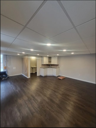 Warwick, RI Office - 111 Meadow St Warwick, RI Office - 111 Meadow St