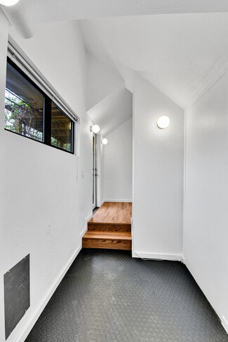 Denver, CO Office/Retail - 325 Detroit St