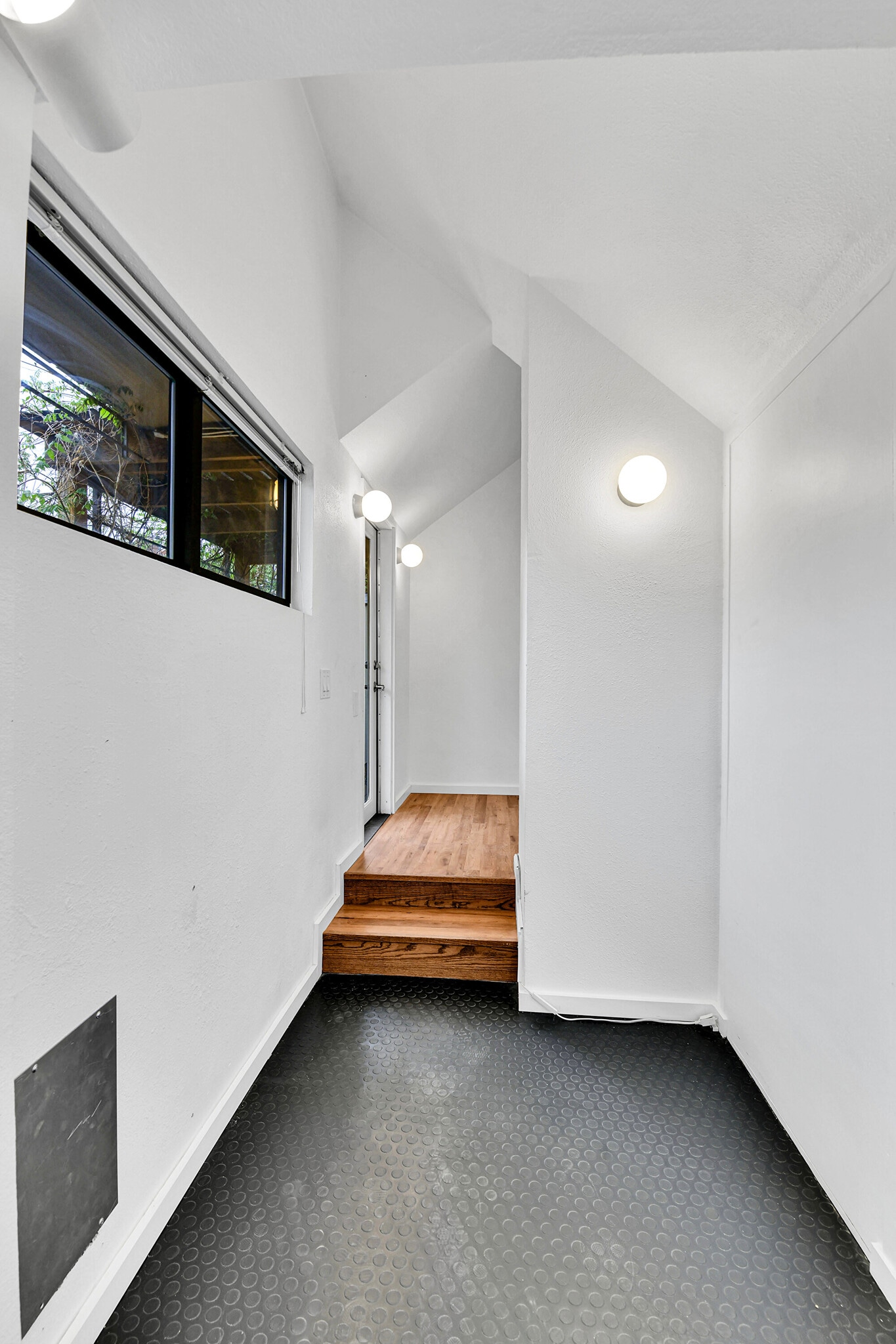 325 Detroit St, Denver, CO for Rent