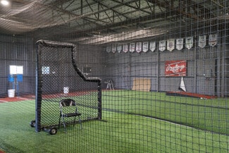 Justin, TX Warehouse - 415 Topeka Ave