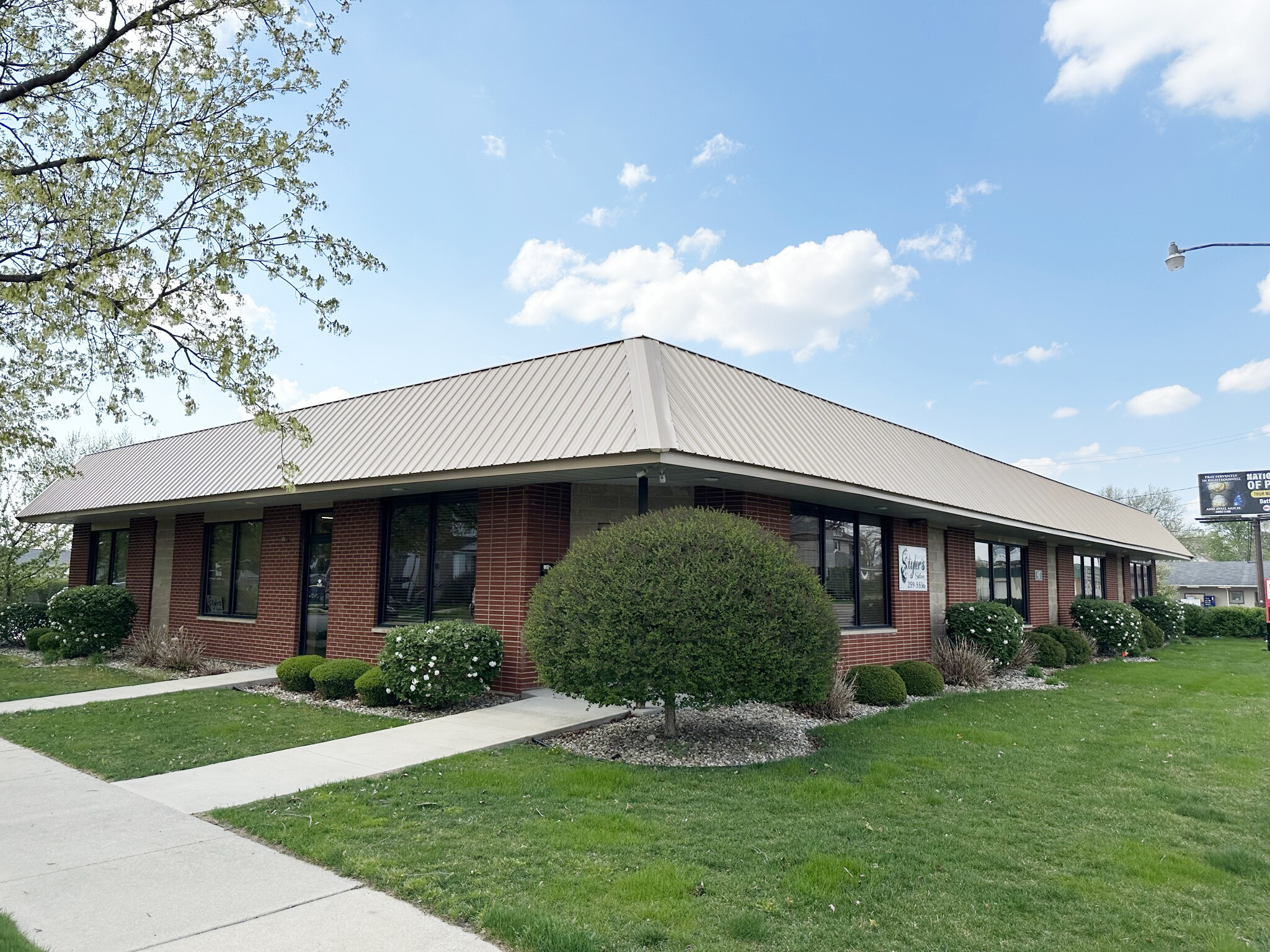 913-919 S Union St, Mishawaka, IN for Rent