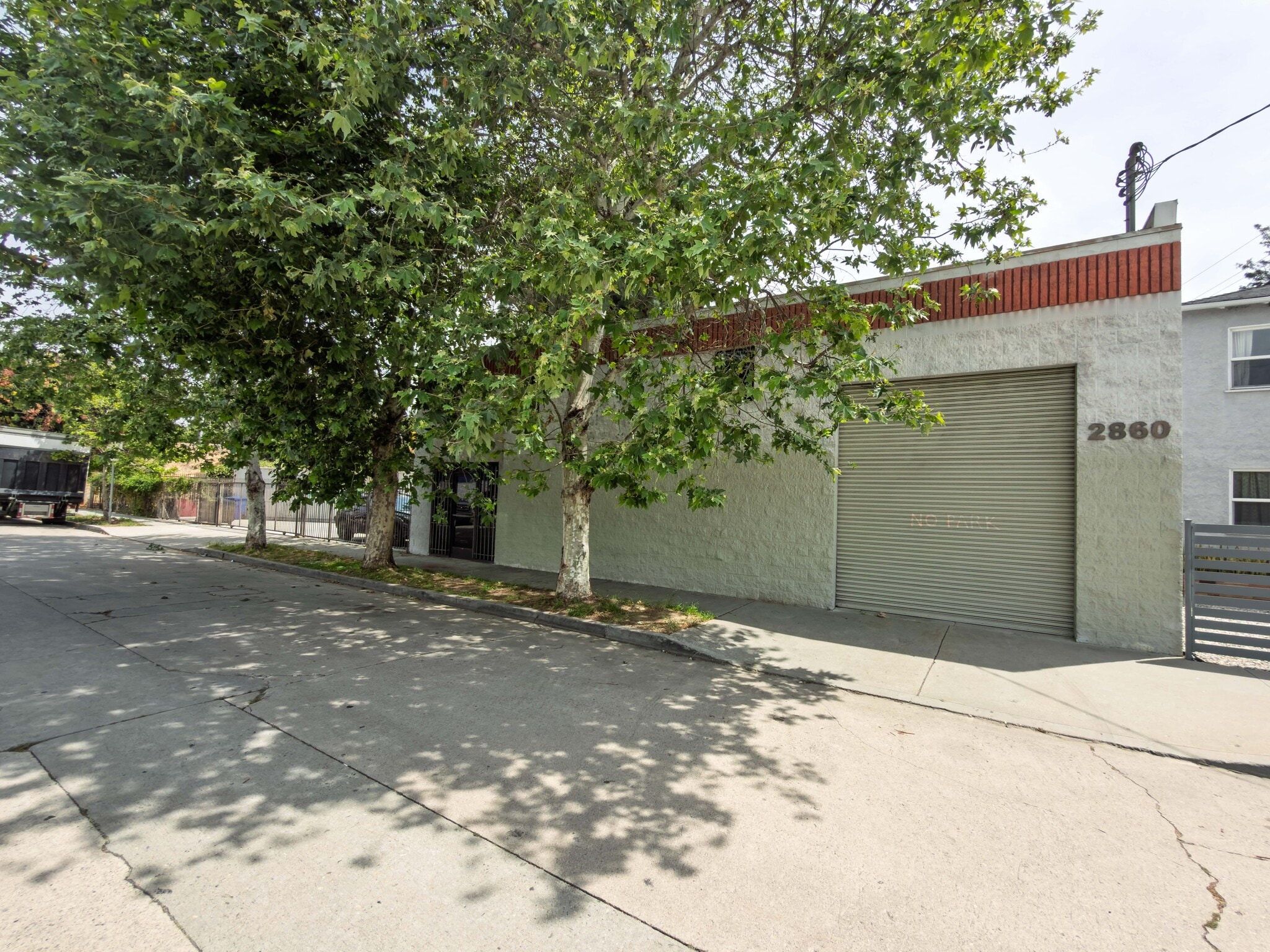 2860 Glenview Ave, Los Angeles, CA for Sale