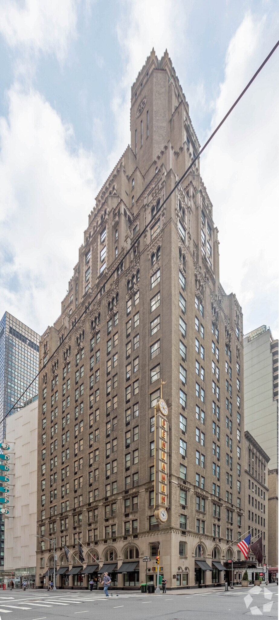125 E 50th St, New York, NY for Rent