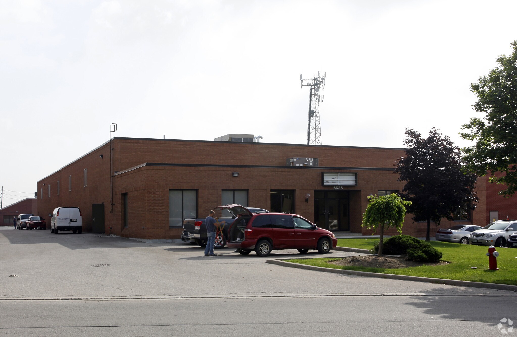 5625 Timberlea Blvd, Mississauga, ON for Rent