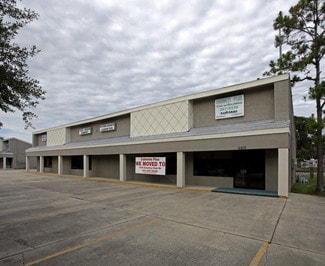 Titusville, FL Showroom - 4400 S Hopkins Ave