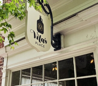 Kansas City, MO Retail - 55th @ SEC 55th & Brookside Kansas City, MO Retail - 55th @ SEC 55th & Brookside