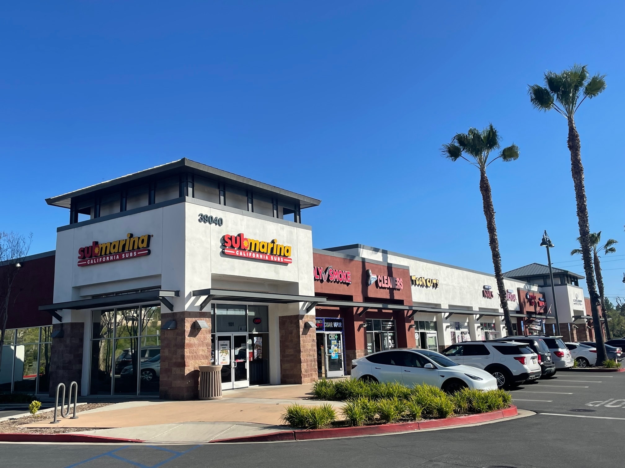 39022-39044 Sky Canyon Dr, Murrieta, CA for Rent