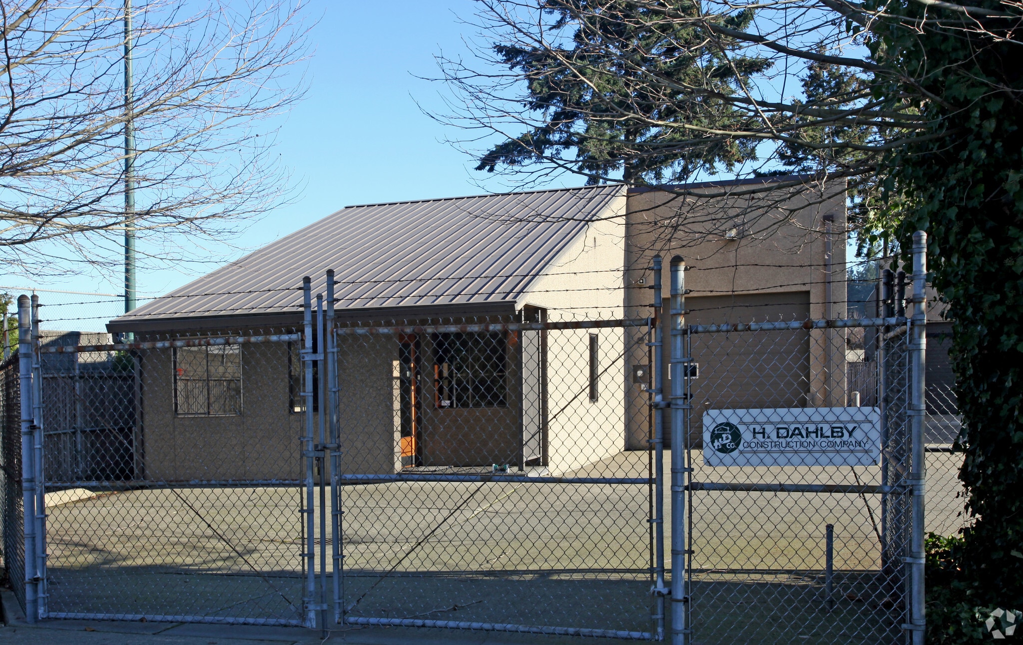 1402 Maple Ave, Renton, WA for Rent