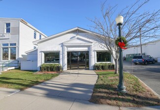 Southampton, NY Convenience Store - 40 W Main St