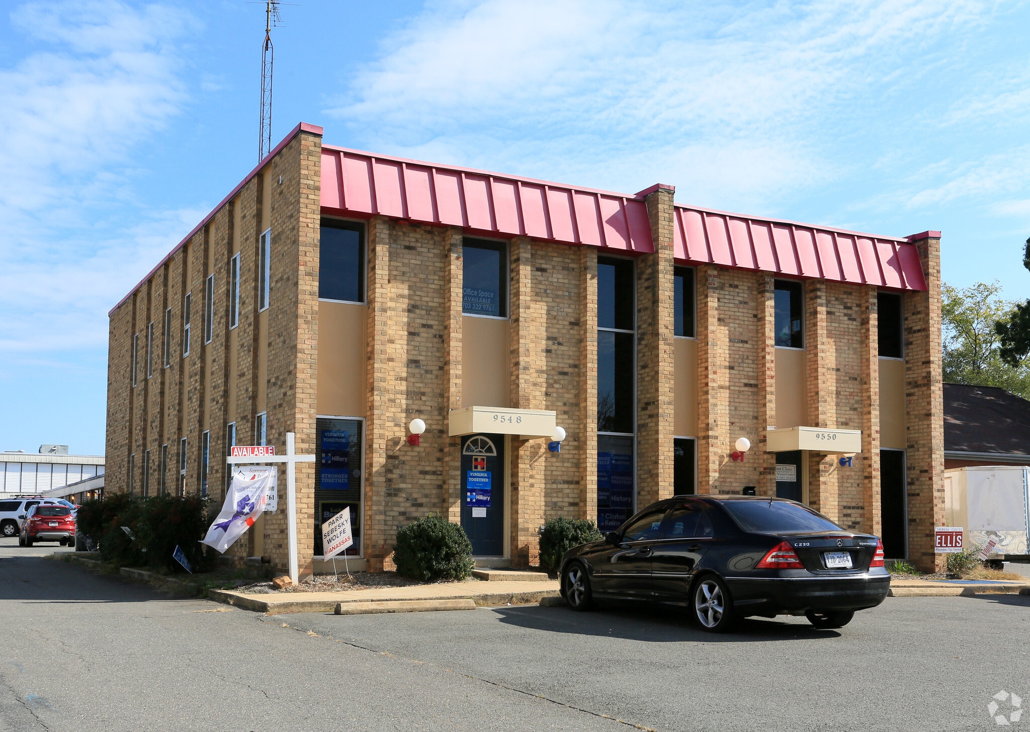 9548-9550 Surveyor Ct, Manassas, VA for Sale