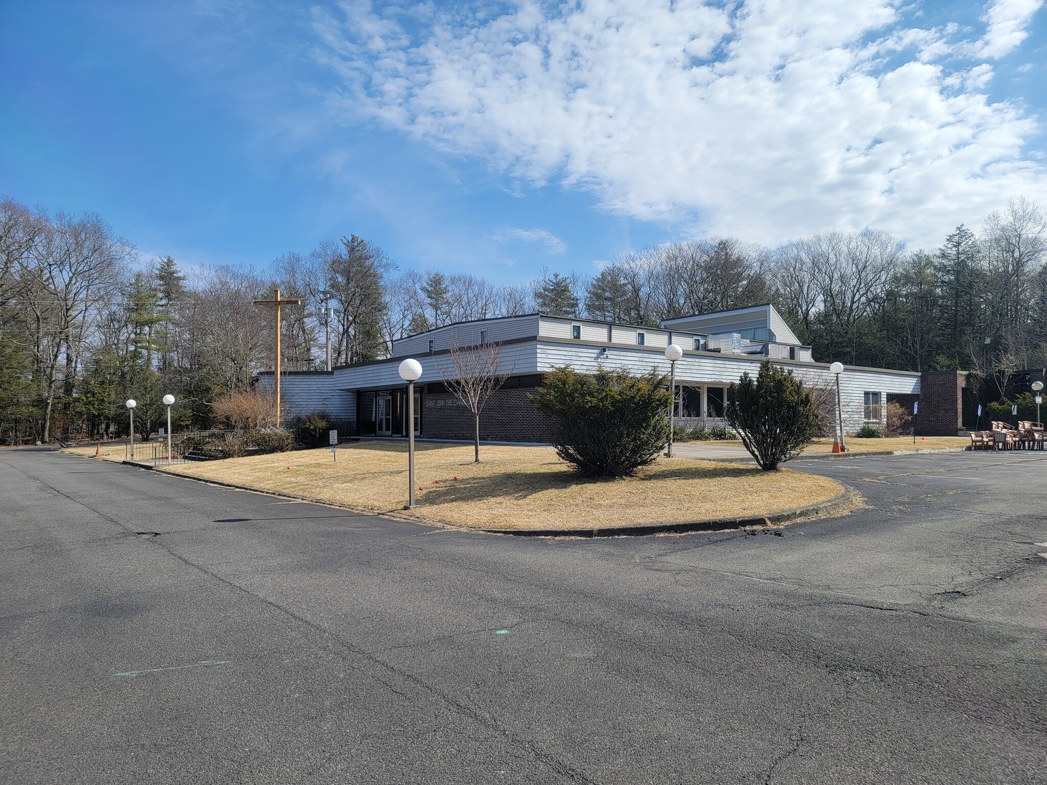 915-917 NY-212 Hwy, Saugerties, NY for Sale
