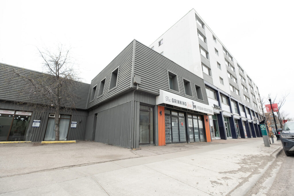 323 17th Ave SW, Calgary, AB for Rent