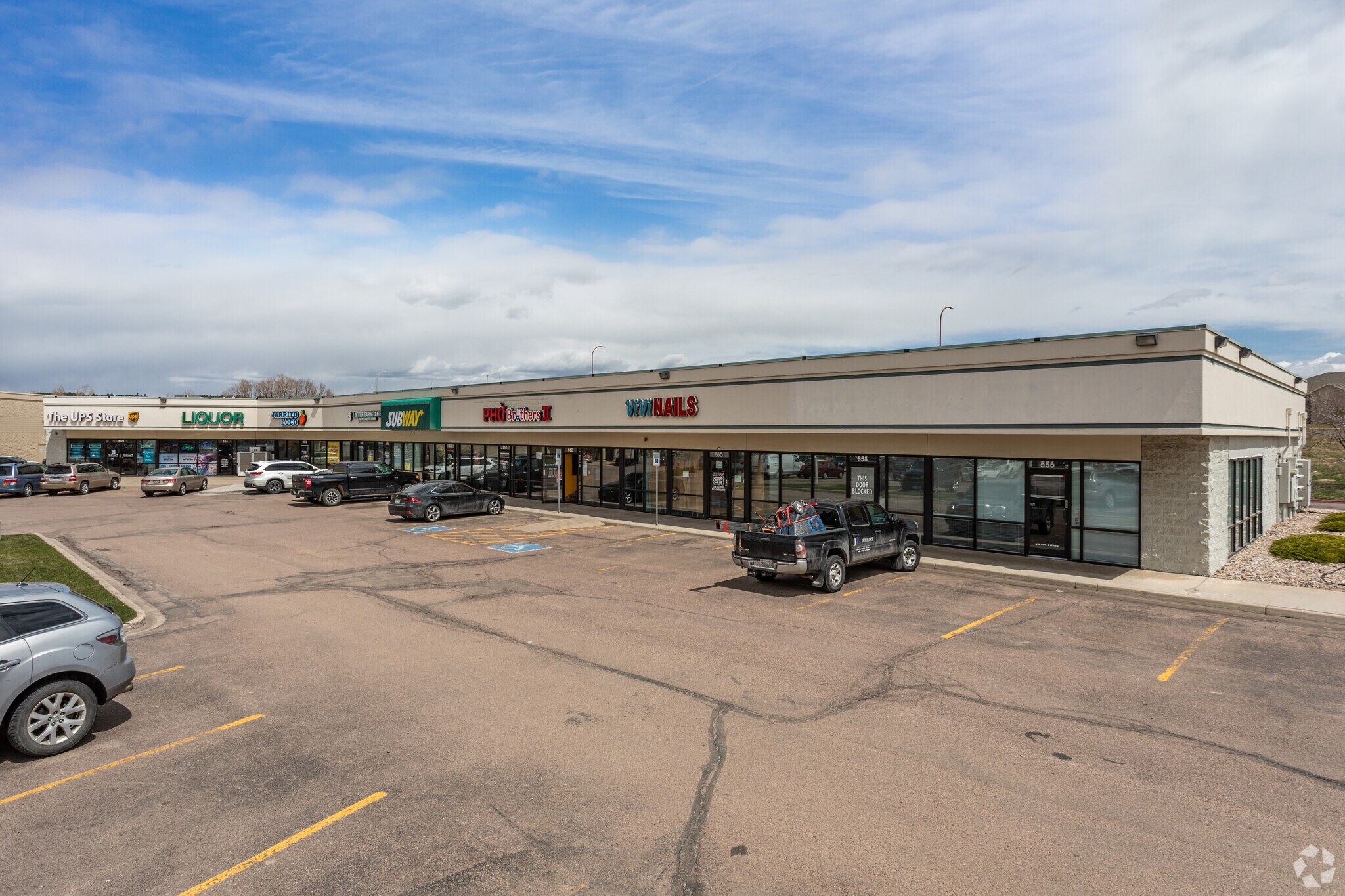 556590 W Highway 105 Monument, CO 80132 Retail Property for Lease on