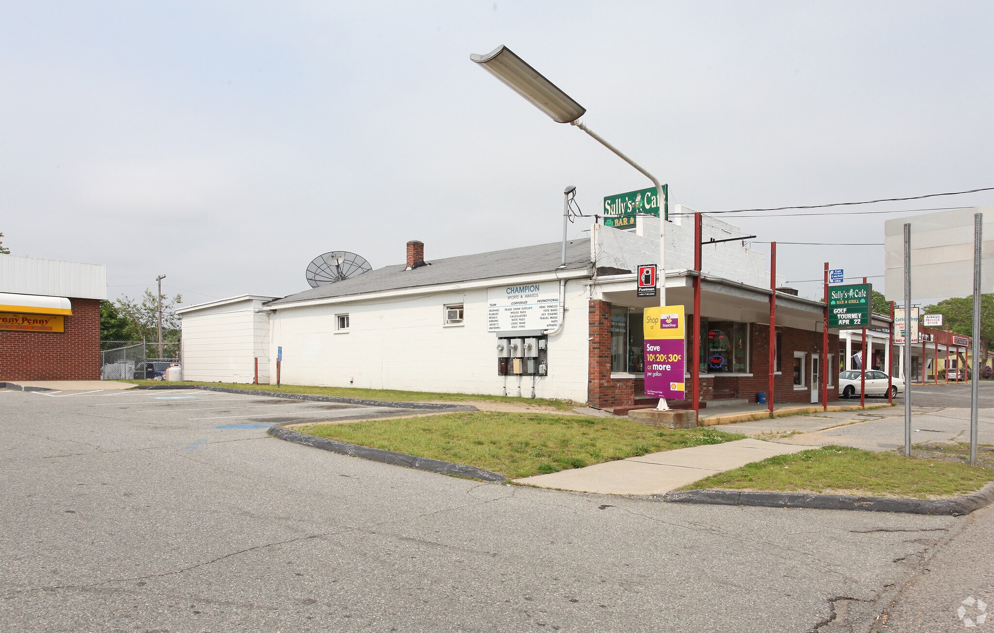 108112 Fort Hill Rd Groton, CT 06340 Retail Property for Lease on