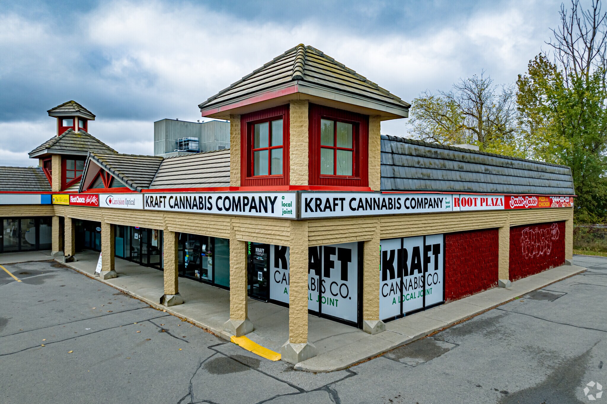 666 Woolwich St, Guelph, ON for Rent