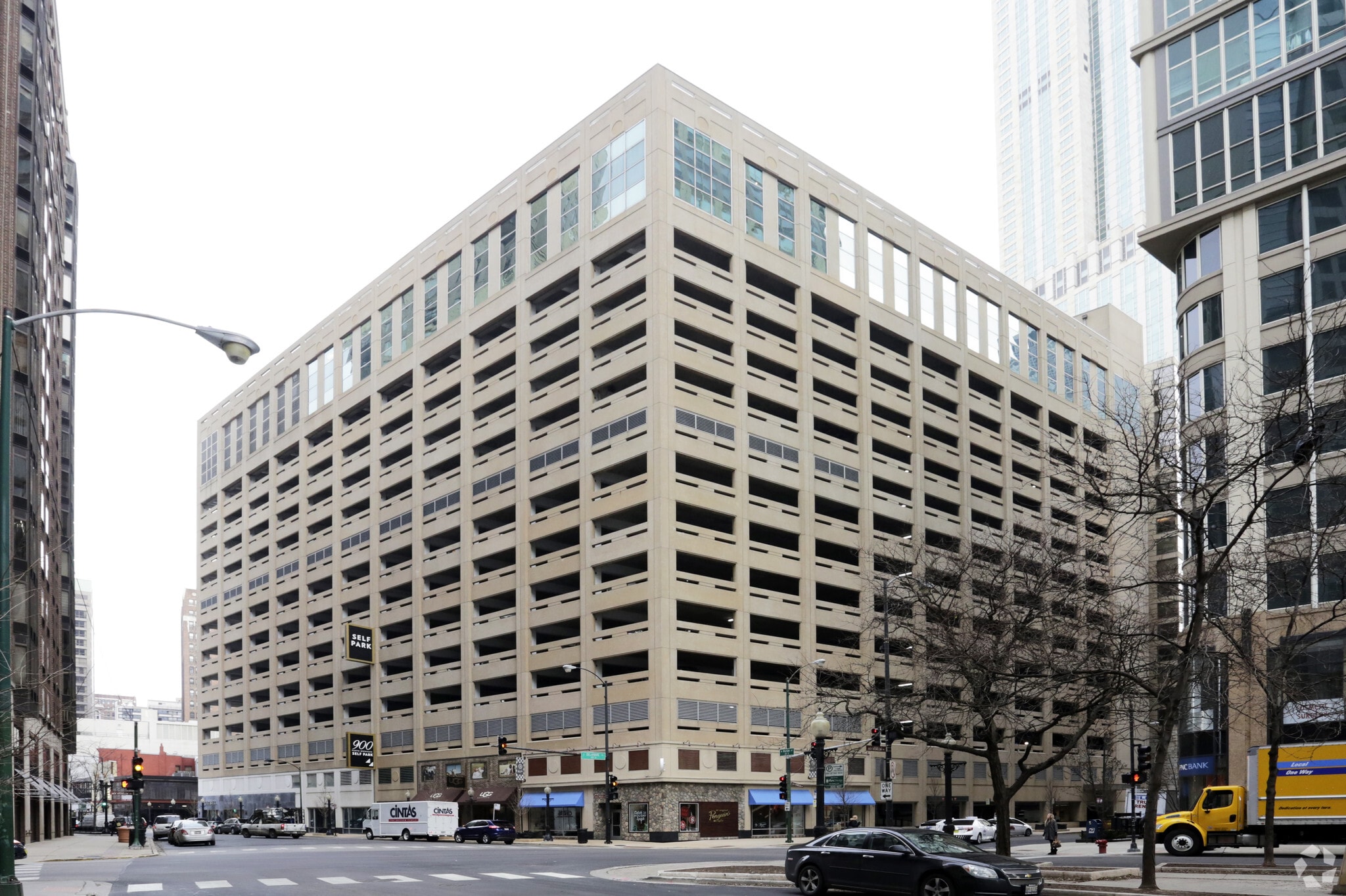 60 E Delaware Pl, Chicago, IL for Rent