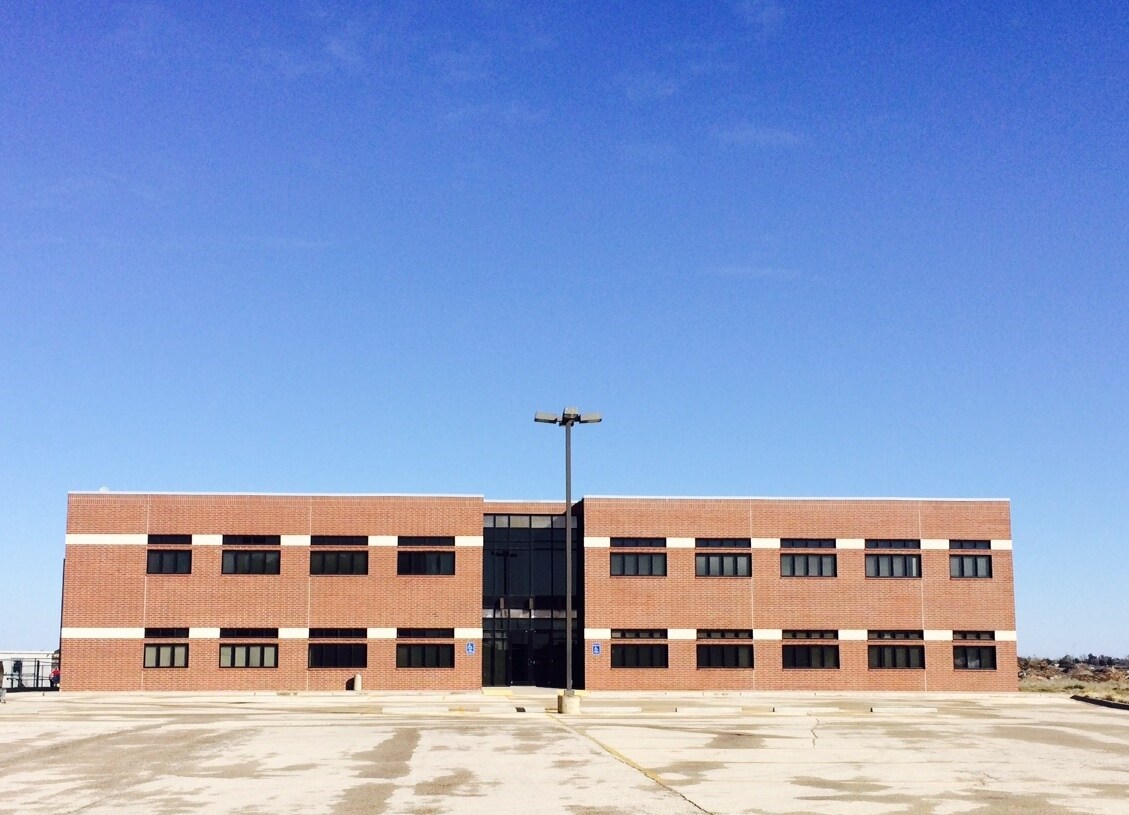 516 Veterans Airpark Ln Midland, TX 79705 Office Property for Lease
