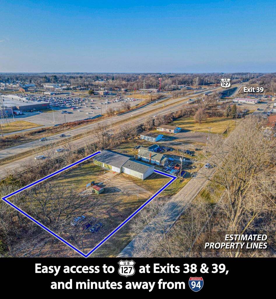 240 Watts Rd, Jackson, MI for Sale