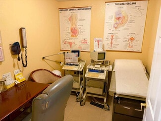 Los Angeles, CA Health Care - 8460 S Central Ave